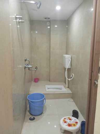 Bathroom 4, Luxury Stay Paying Guest House, Chandauli