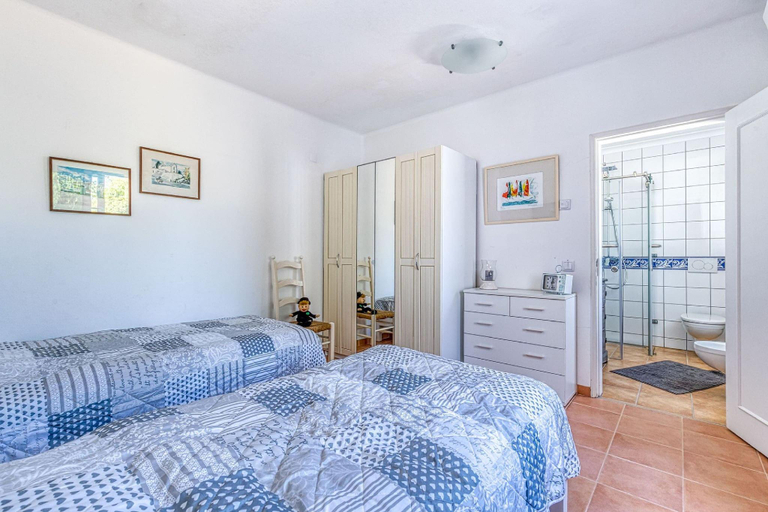 5, Casa Beatriz · Magnificent Villa just a few steps, Lagoa