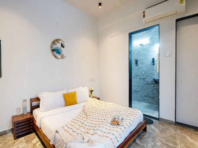 Room 4, Ventara Bliss 4bhk by Palette Pool Lonavala, Pune