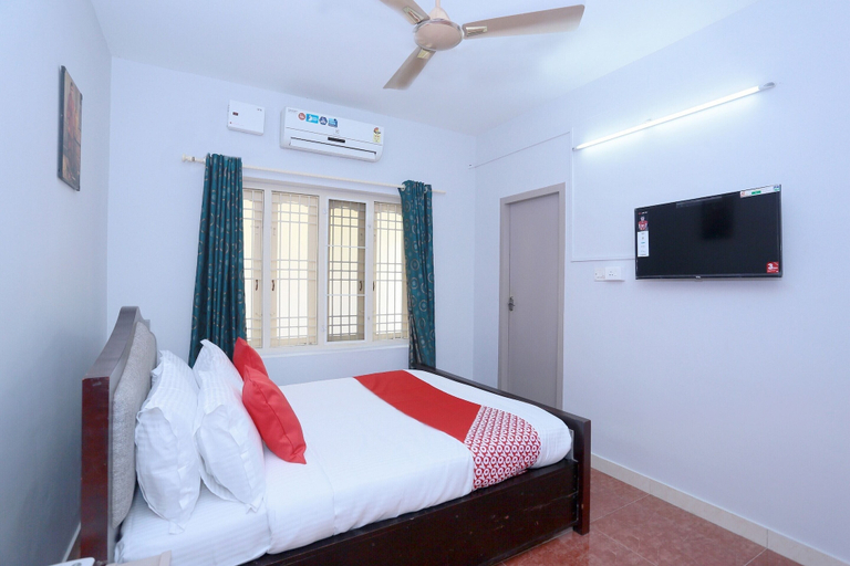 Room 4, Collection O Ambalathara Eastfort, Thiruvananthapuram