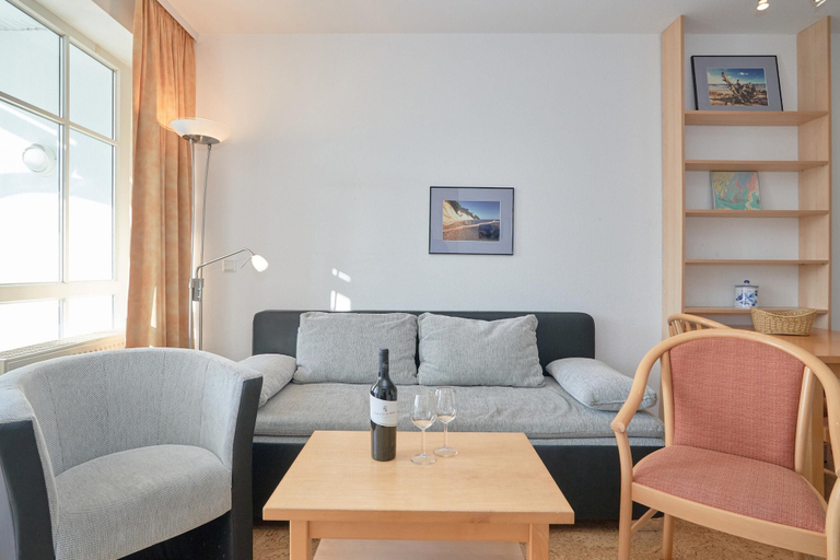 Living room 5, Ferienwohnung in Sellin mit Balkon und Wlan, Vorpommern-Rügen