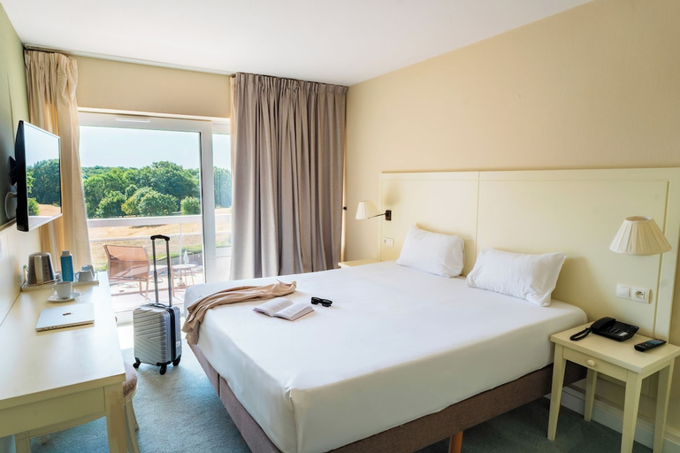 Bedroom 4, Le Domaine des Dryades, Indre