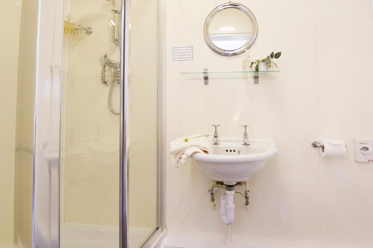 Bathroom 5, Rydal Hall Christian Retreat, Cumbria