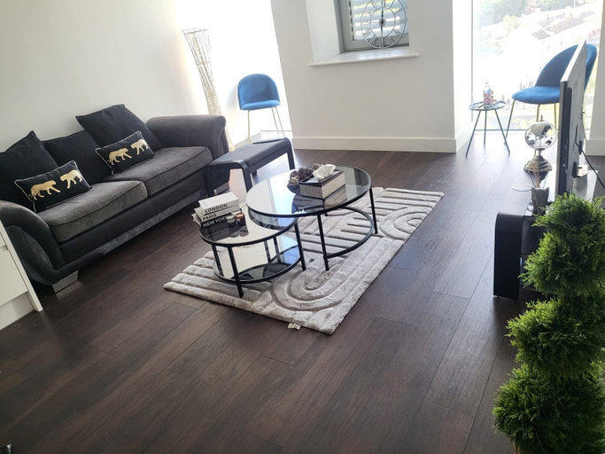 Interior 2, Cozy London Apartment With 2 Bedrooms, London