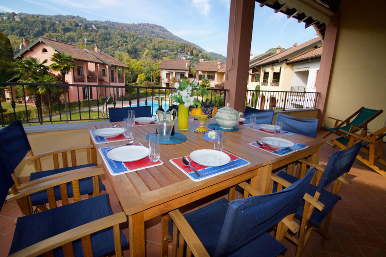 Food & Drinks, Sunflower Relax Pool and Terrace, Novara