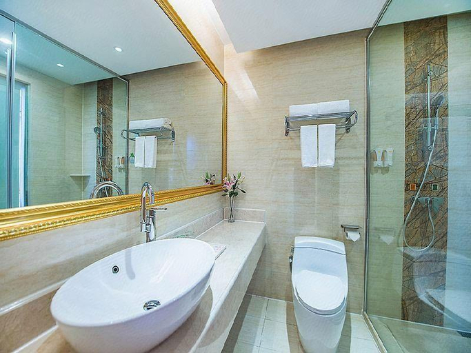 Bathroom 3, Vienna Hotel Hunan Yueyang East High-Speed Railway Station Wal-Mart, Yueyang