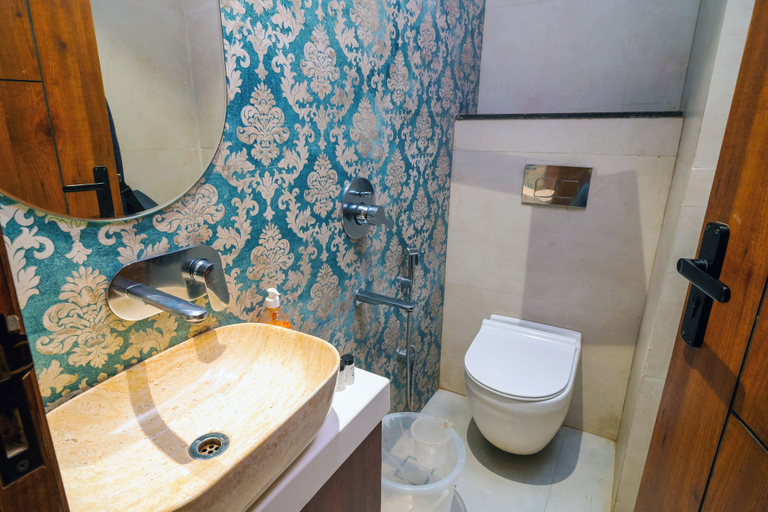 Bathroom 3, Hotel Sky Inn, Lucknow