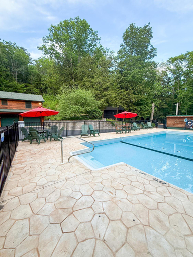 Sport & Beauty 2, Northern Acres, Warren