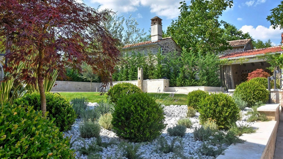 Others 2, Villa Zita by Villas Guide, Pićan