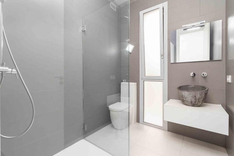 Bathroom 4, Villa barcares, Baleares