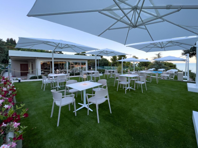 Food & Drinks 4, Bluonly Boutique B&B, Chieti