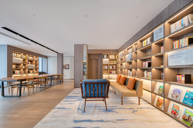 Exterior & Views 2, Hanting Hotel Jinan Quancheng Square Branch, Jinan
