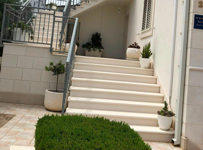 Exterior & Views 2, Apartments Manda, Supetar