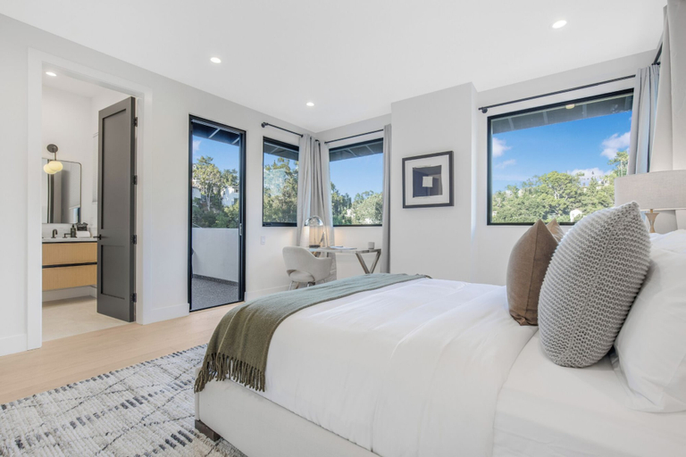 Bedroom 2, Belden Modern Villa, Los Angeles