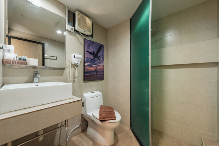 Bathroom 3, Bkk39 Airport hotel, Bang Phli