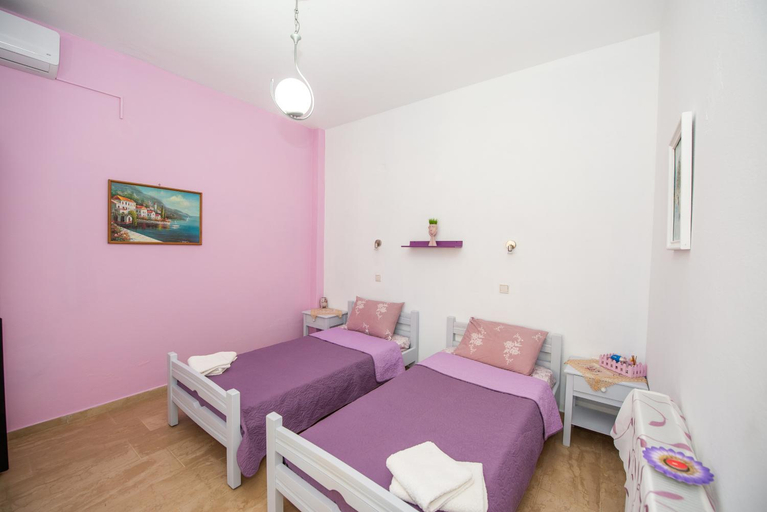 3, Aglaia's Apartments 7th Branch, Ionian Islands
