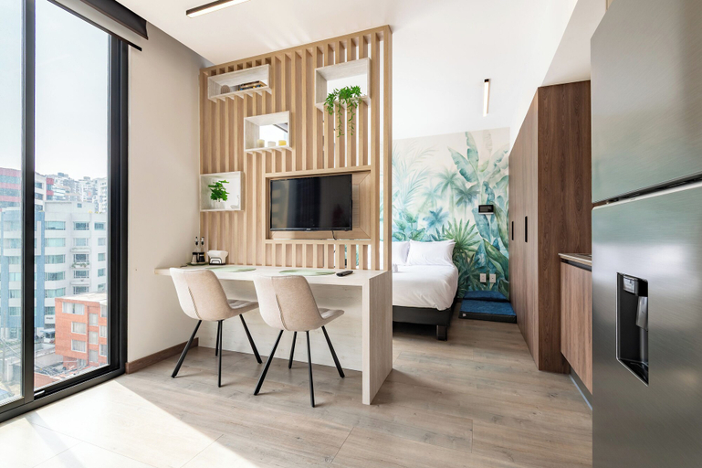 Room 3, Edificio SEIS by Host Ecuador, Quito