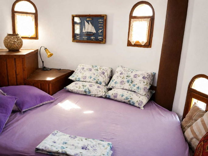 Room 2, Beach Livadostra Stone Tower-peaceful Pool Retreat, Central Greece