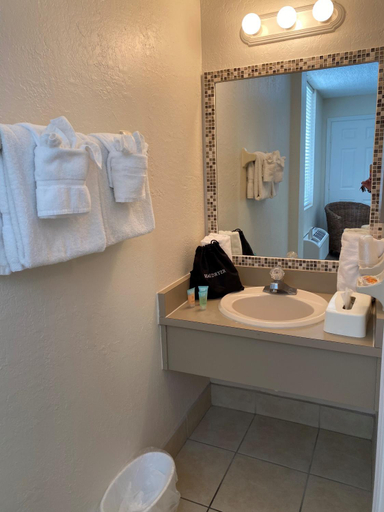 Bathroom 3, Howard Johnson by Wyndham Oceanfront Daytona Beach, Volusia