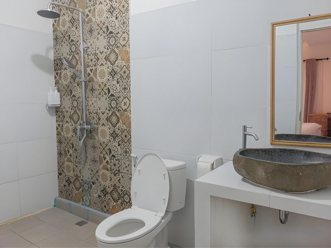 Bathroom 3, Jatiluwih Santya Loka Lodge & Twin Waterfall, Tabanan