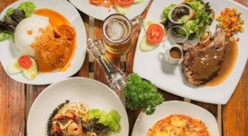 Food & Drinks, Route12, Khao Kho