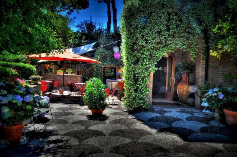 Exterior & Views 2, Verdeborgo, Rome