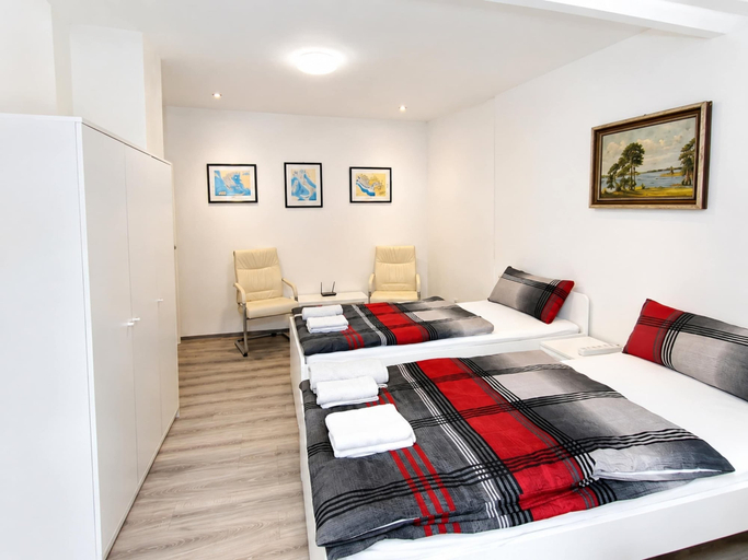 Room 4, Apartment in Barmen, Wuppertal