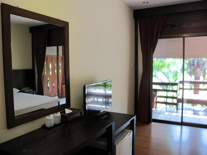 Bedroom 2, Kanokrat Resort, Muang Samut Songkhram