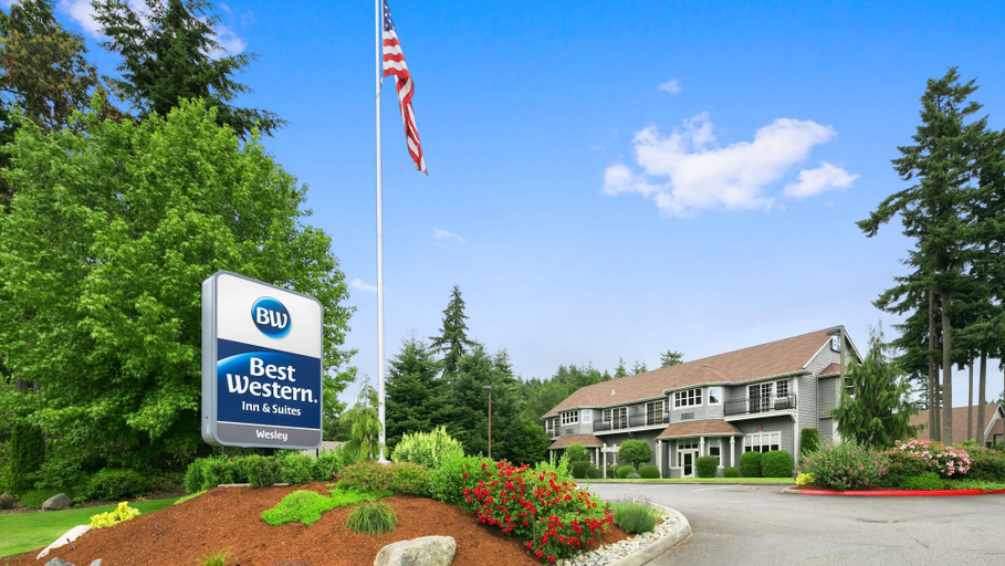 Exterior & Views 2, Best Western Wesley Inn & Suites, Pierce
