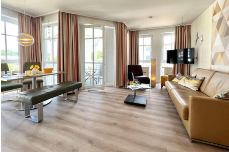 Living room 2, Holiday Apartment With Balcony and Ahoi Discount, Vorpommern-Rügen