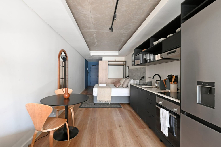 Room 3, Bella at Dolce Vita Stylish Sea Point Studio, City of Cape Town