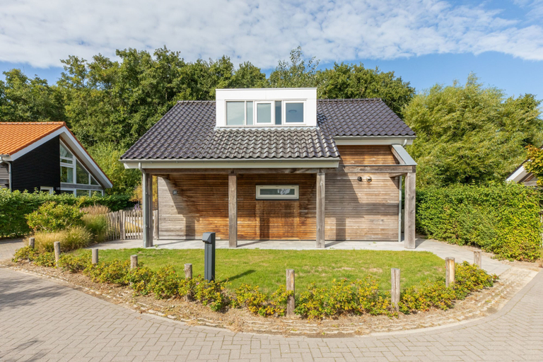 Room 3, Zonnedorp 21 Beach Villa Joya Renesse Luxury Beach Villa With Sauna, Schouwen-Duiveland