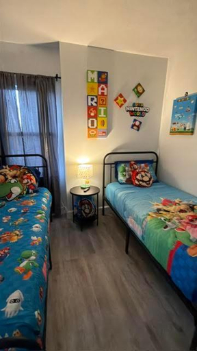 Bedroom 2, Cozy Getaway, Orange
