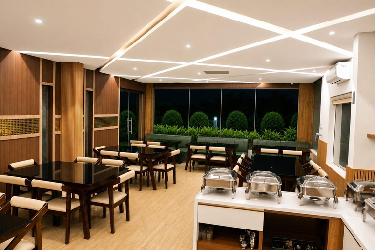 Food & Drinks 5, Athirappilly Rainland Resort, Thrissur