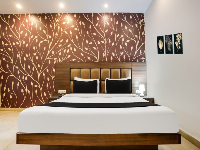 Room 2, Classic Villa Barlow, Dehradun