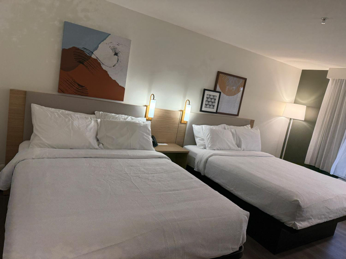 Bedroom 3, Spark by Hilton Freeport, Cumberland