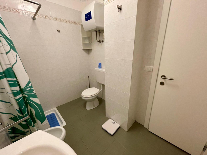 Bathroom, Apartment For 4 People With Swimming pool, Venezia
