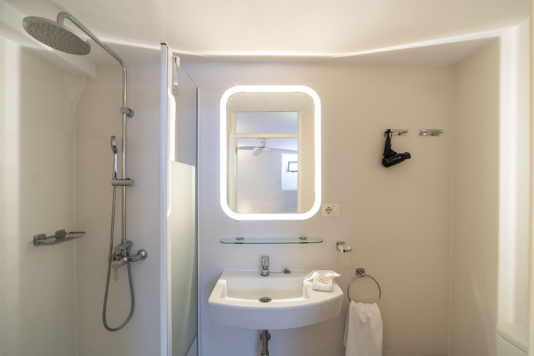 Bathroom 5, Hotel San Telmo, Santa Cruz de Tenerife