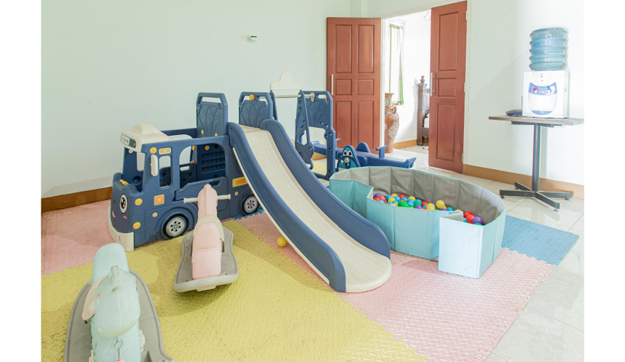 Family & Kids, Hotel O Delta Bnb Residence Syariah, Prabumulih