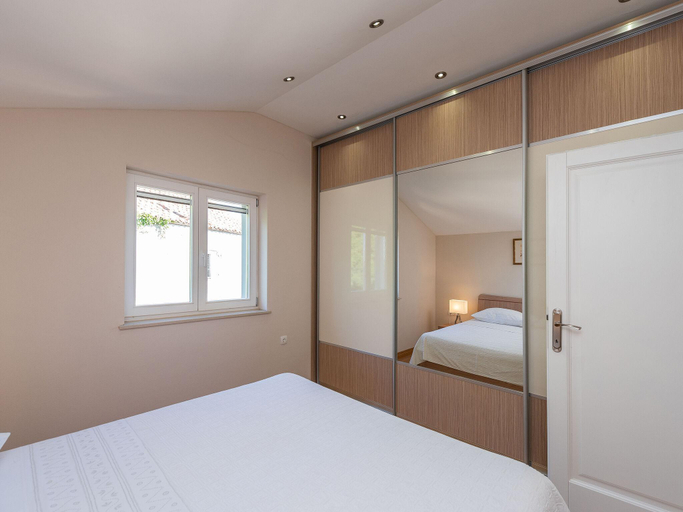 Bedroom 2, Private Holiday Home in Petrcane by the Sea, Zadar