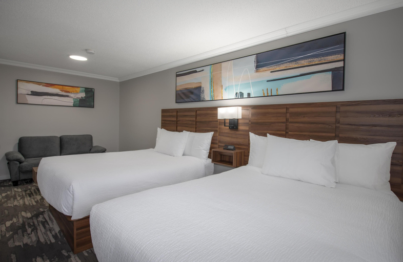 Bedroom 4, Coast Dawson Creek Hotel, Peace River