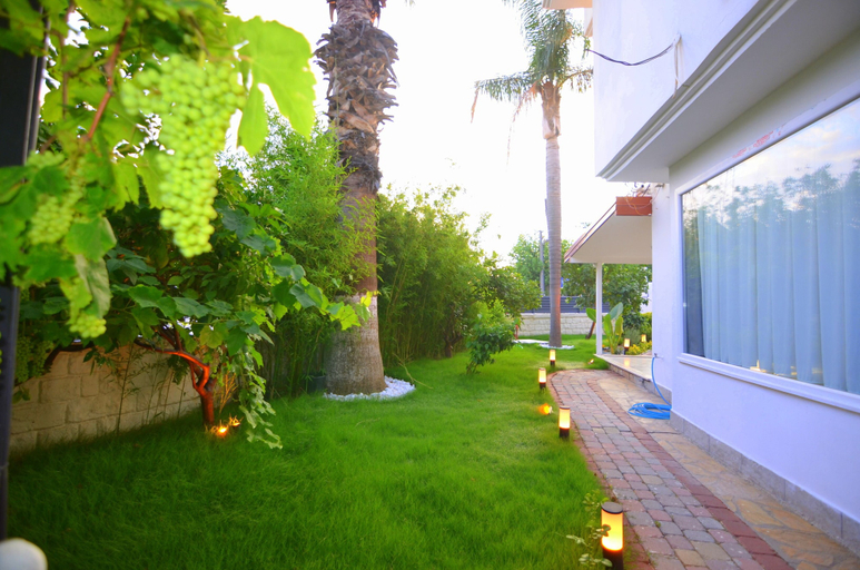 Property grounds 5, Fethiye Çağrı Pansiyon, Fethiye