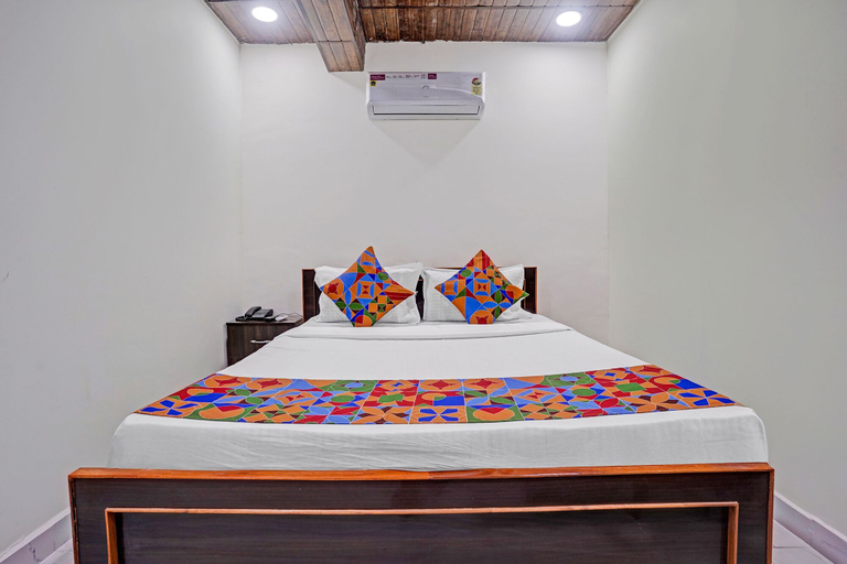 Room 4, Fabhotel Ram Krishna, Nashik