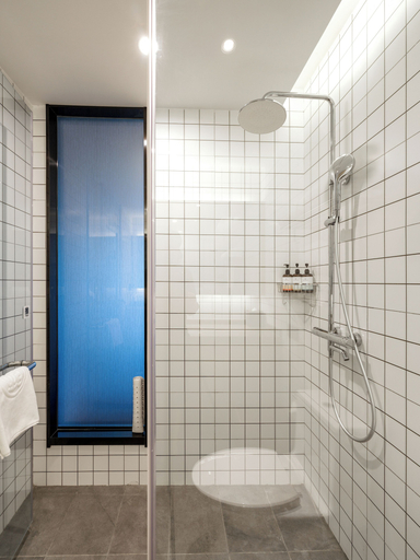 Bathroom 2, Shaanxi Normal University International Education Building, Xi'an