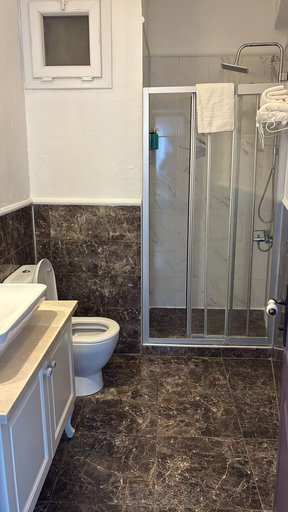 Bathroom 3, Noonbir Alaçatı, Çeşme
