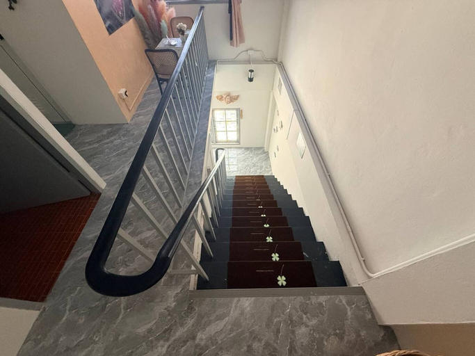 Interior 5, Room-entire 2nd Floor- 2min Walk to Dong, Pattaya