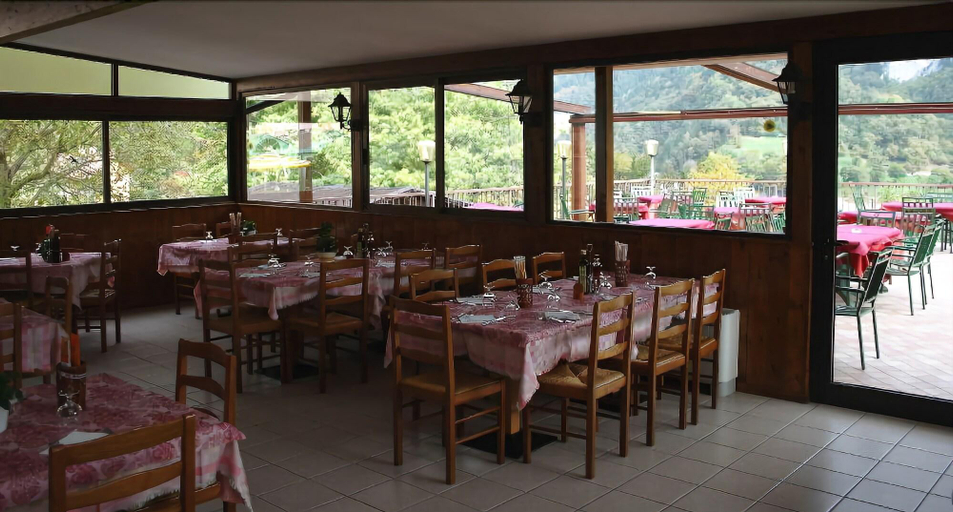 Food & Drinks 5, Albergo Stella Alpina, Trento