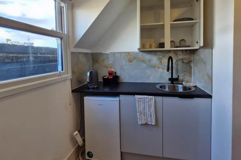 Private kitchen, Studio - Near Regents Park - Wifi - Sleeps 2, London