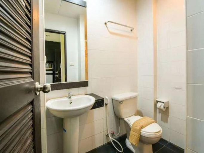 Bathroom 4, M Place Pattaya, Pattaya