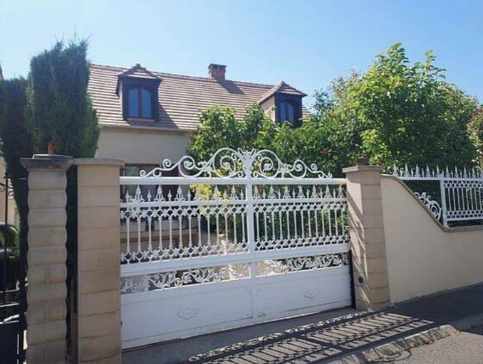 Property grounds 5, Chic House a 15 minutes of paris, Val-d'Oise